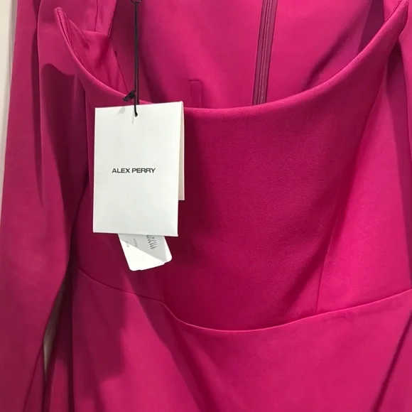 Alex Perry Pink Bodycon Long Sleeve Cocktail Dress - Picture 3 of 5